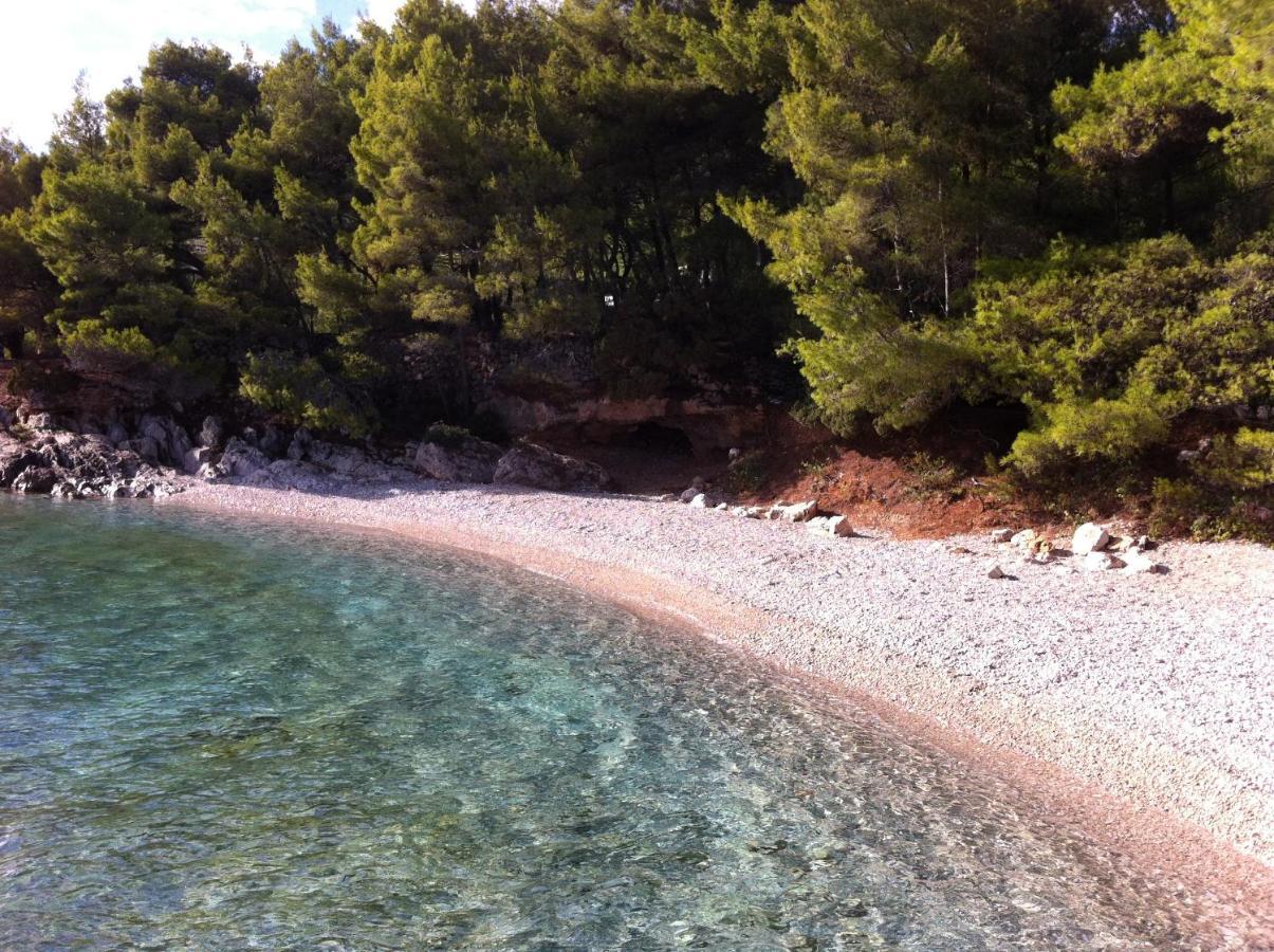 Seaside Secluded Apartments Zavala, Hvar - 15357 Йелса Екстериор снимка